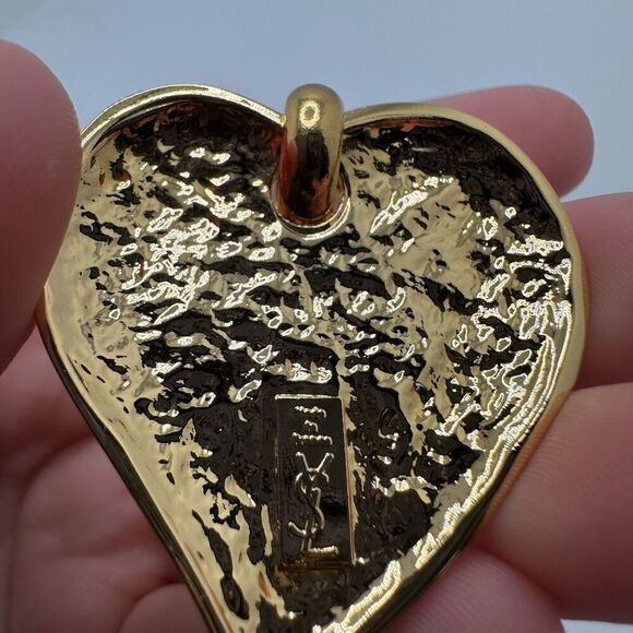 Yves Saint Laurent YSL 90’s Heart Pendant “In Love Again” - Picture 7 of 7